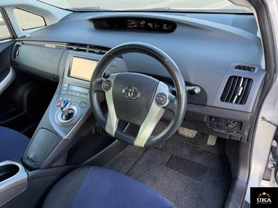 2012 Toyota Prius - Thumbnail