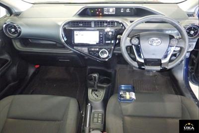 2018 Toyota Aqua - Thumbnail