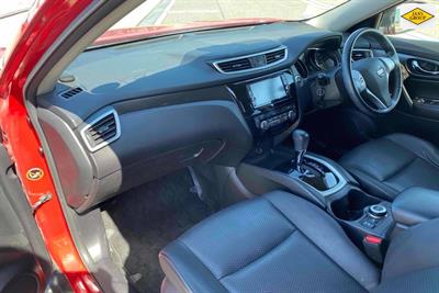 2016 Nissan X-Trail - Thumbnail