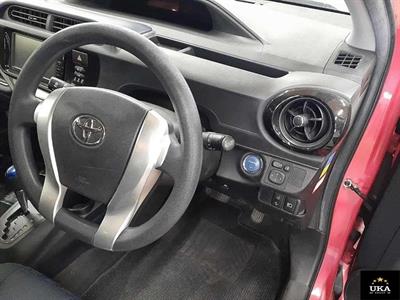 2016 Toyota Aqua - Thumbnail