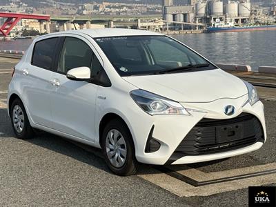 2017 Toyota Vitz