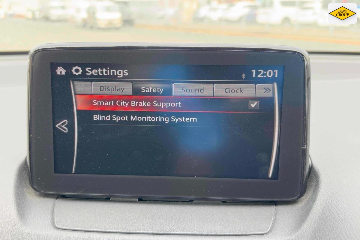 2017 Mazda Demio