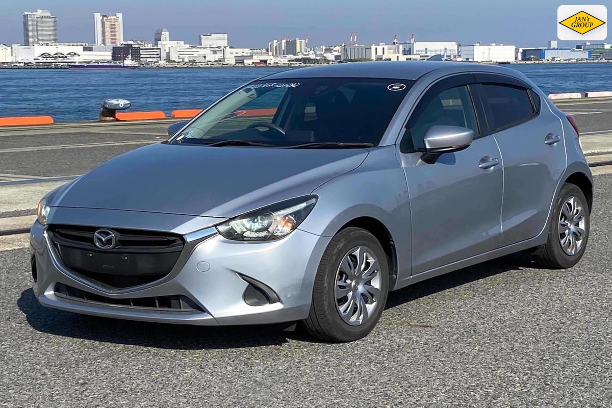 2017 Mazda Demio