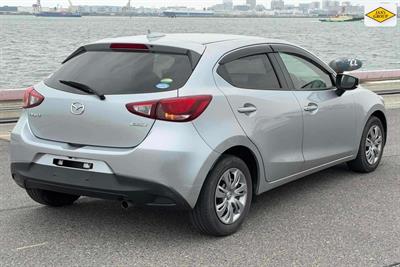 2017 Mazda Demio - Thumbnail