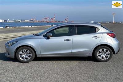 2017 Mazda Demio - Thumbnail