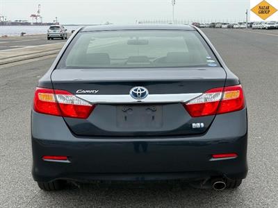 2012 Toyota Camry - Thumbnail