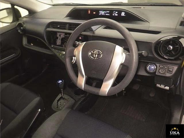 2016 Toyota Aqua