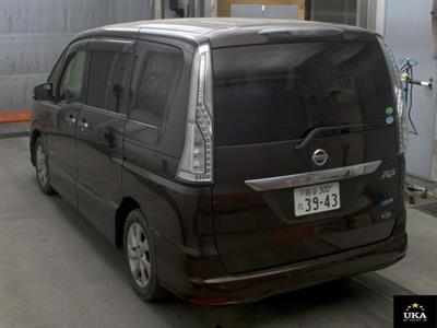 2015 Nissan Serena - Thumbnail