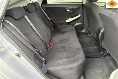 2014 Toyota Prius - Thumbnail