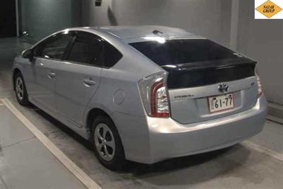 2014 Toyota Prius - Thumbnail