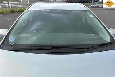 2014 Toyota Prius - Thumbnail