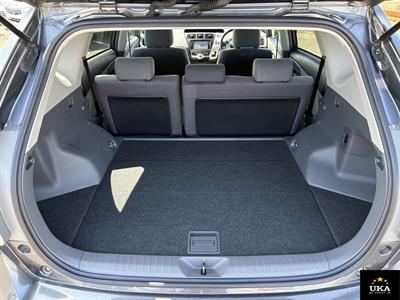 2012 Toyota Prius - Thumbnail
