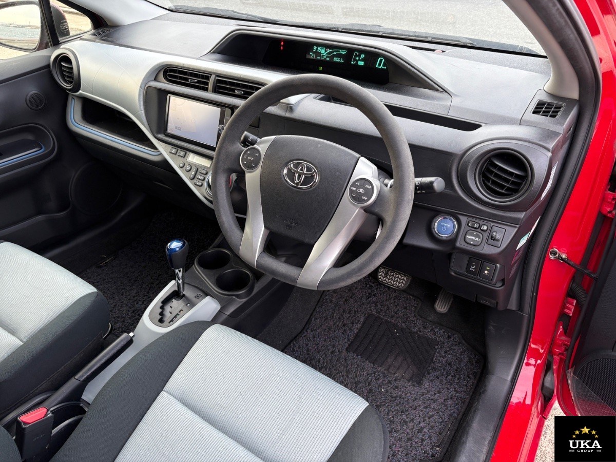 2013 Toyota Aqua