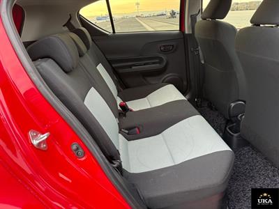 2013 Toyota Aqua - Thumbnail