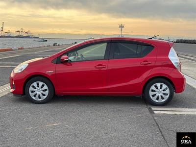 2013 Toyota Aqua - Thumbnail