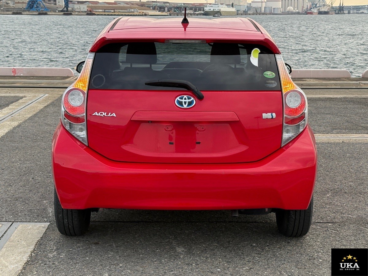 2013 Toyota Aqua
