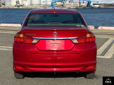 2015 Honda Grace - Thumbnail