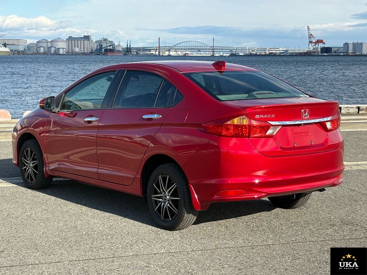 2015 Honda Grace
