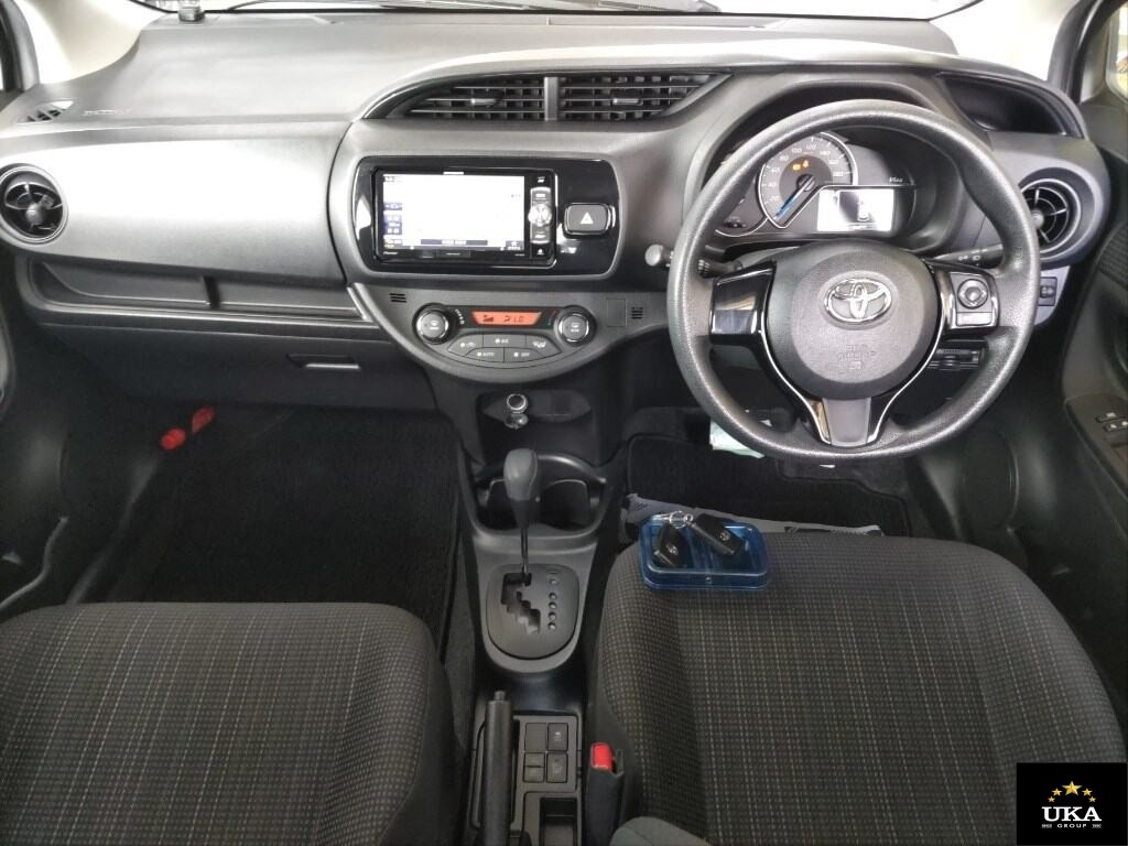 2017 Toyota Vitz