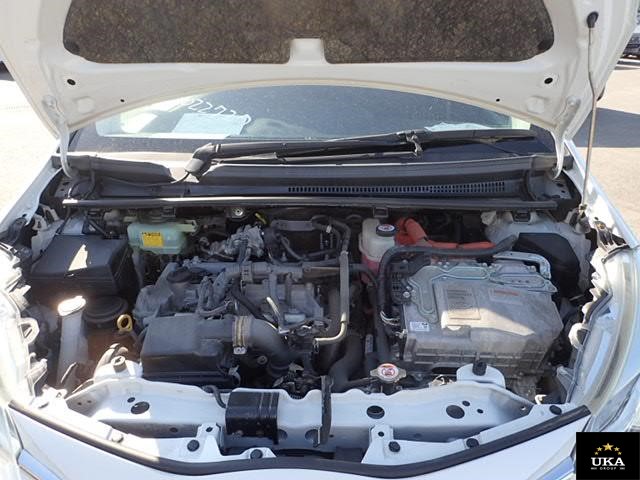 2017 Toyota Vitz