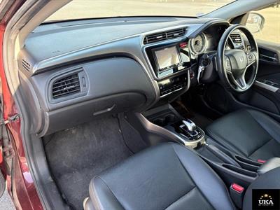 2015 Honda Grace - Thumbnail