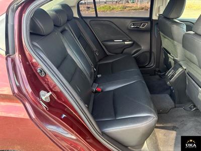 2015 Honda Grace - Thumbnail