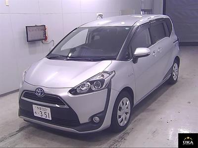 2015 Toyota Sienta - Thumbnail