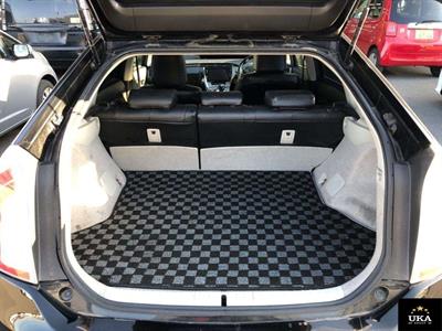 2013 Toyota Prius - Thumbnail