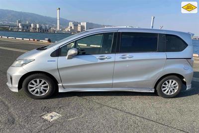 2013 Honda Freed - Thumbnail