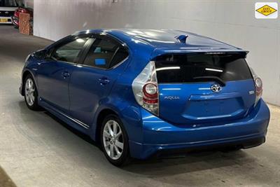 2012 Toyota Aqua - Thumbnail