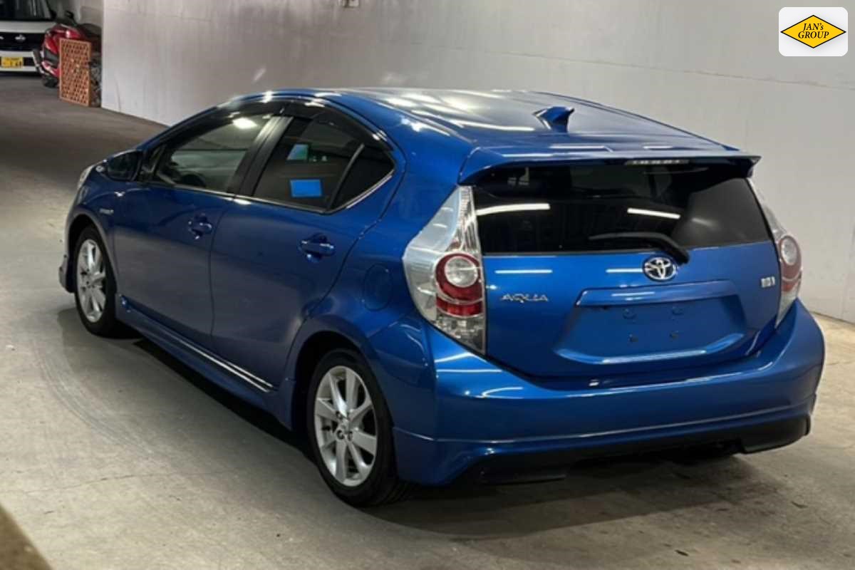 2012 Toyota Aqua