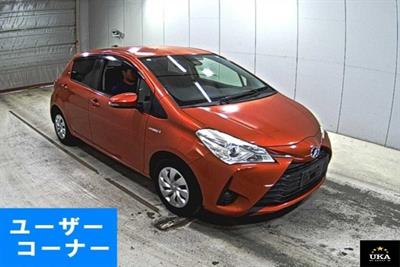 2017 Toyota Vitz - Thumbnail