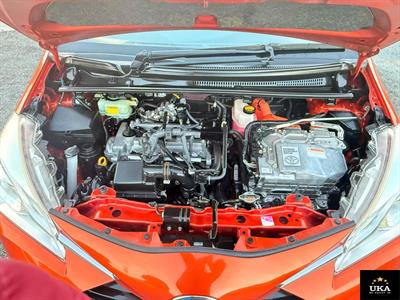 2017 Toyota Vitz - Thumbnail