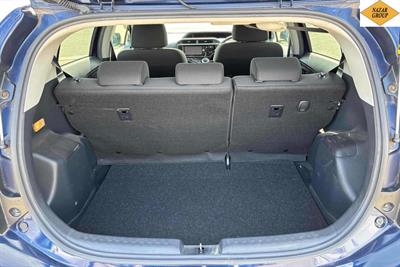 2017 Toyota Aqua - Thumbnail