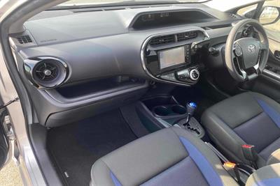 2020 Toyota Aqua - Thumbnail