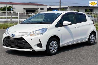 2020 Toyota Vitz - Thumbnail