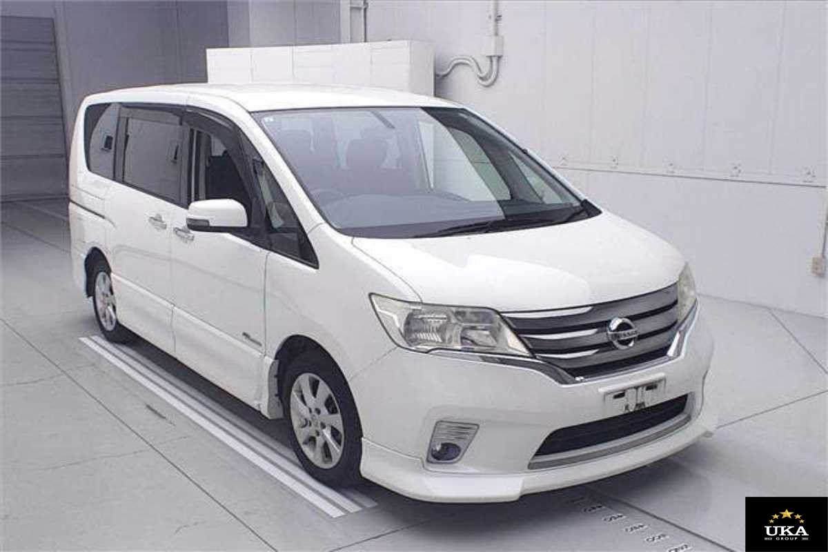 2013 Nissan Serena