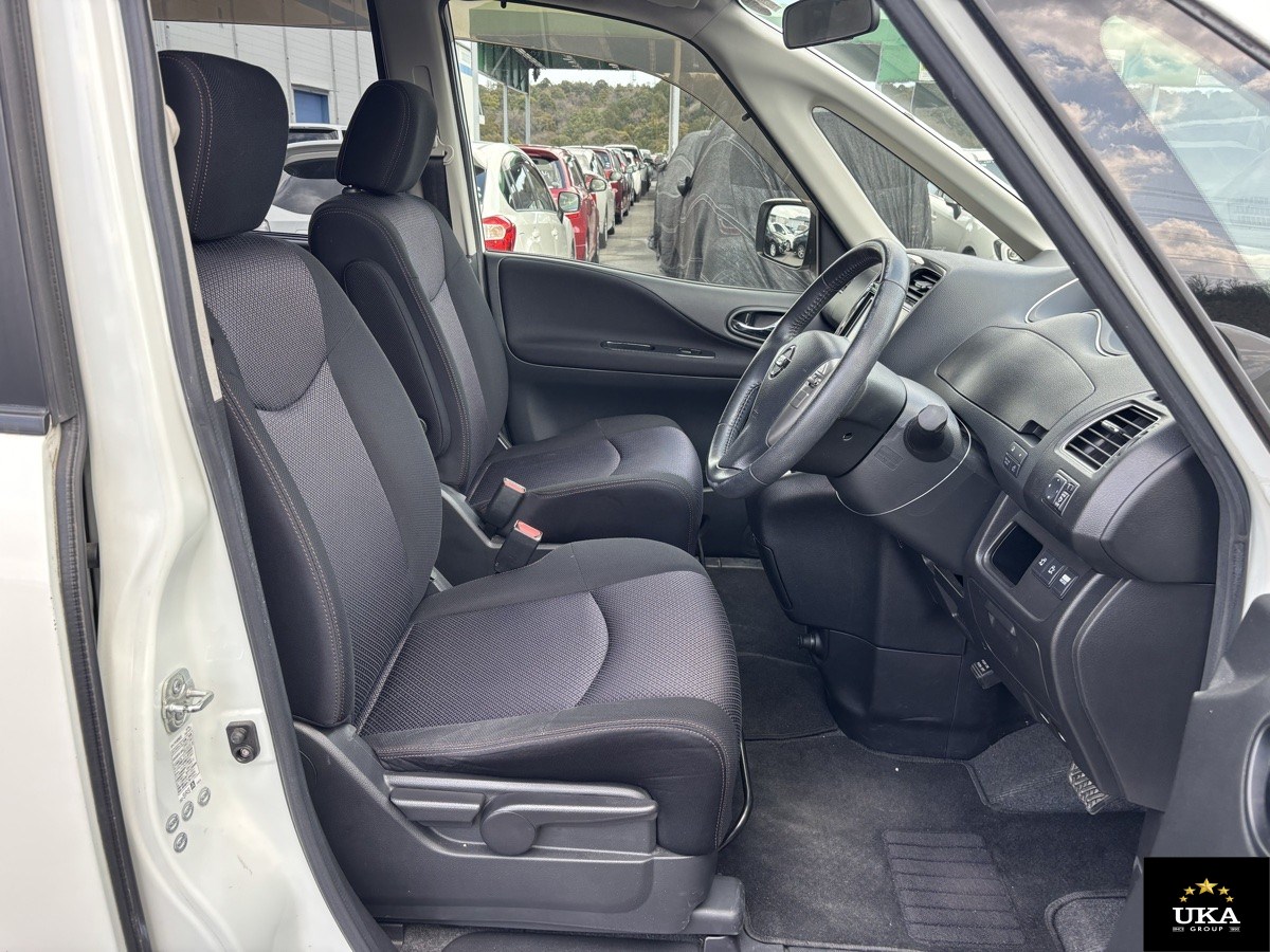 2013 Nissan Serena