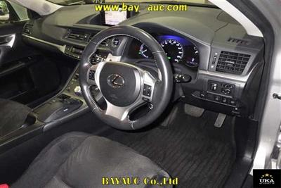 2013 Lexus CT 200H - Thumbnail