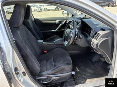 2013 Lexus CT 200H - Thumbnail