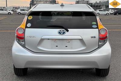 2014 Toyota Aqua - Thumbnail