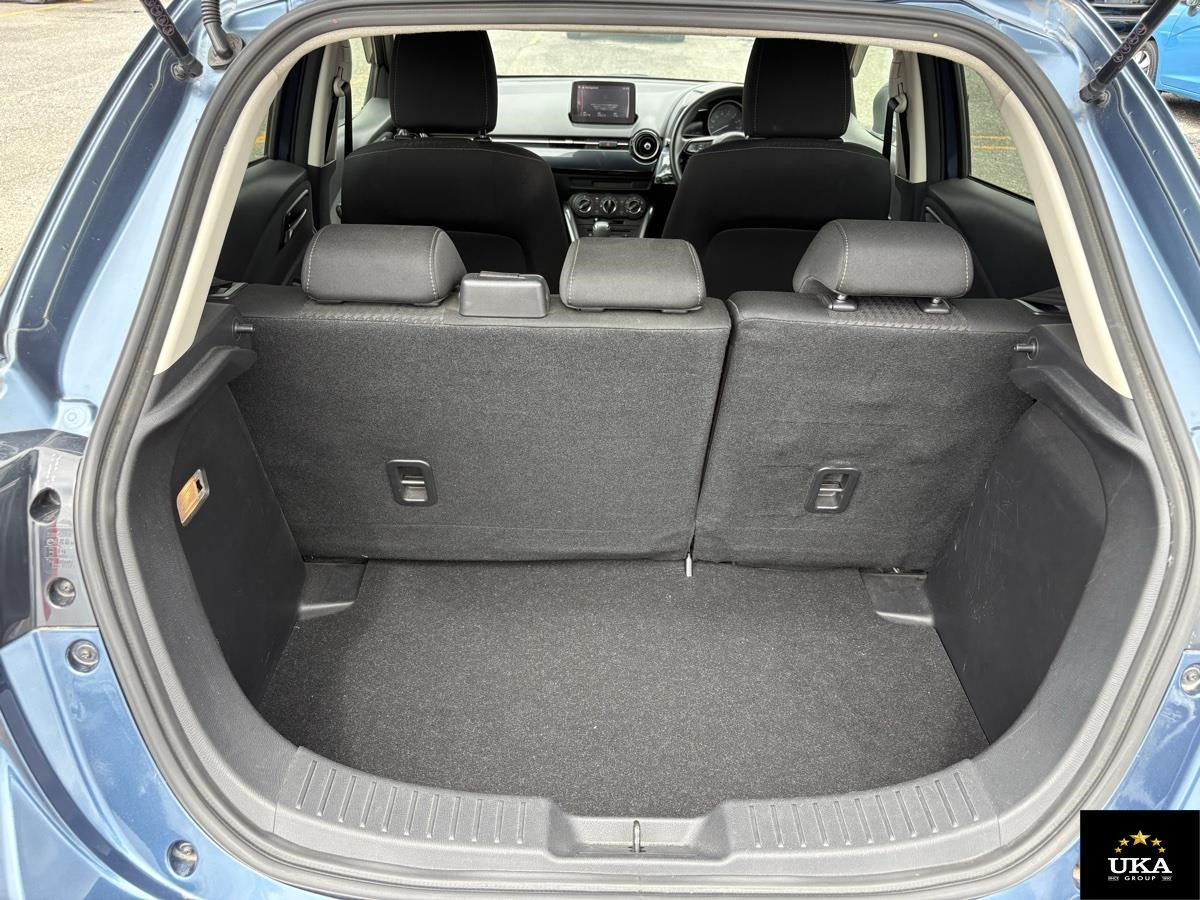 2017 Mazda Demio