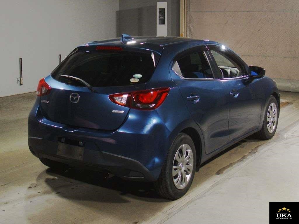 2017 Mazda Demio