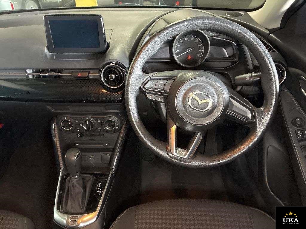 2017 Mazda Demio