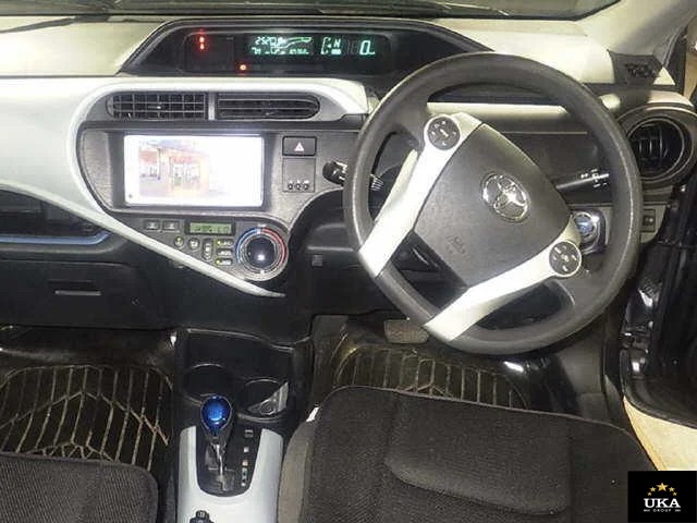 2013 Toyota Aqua