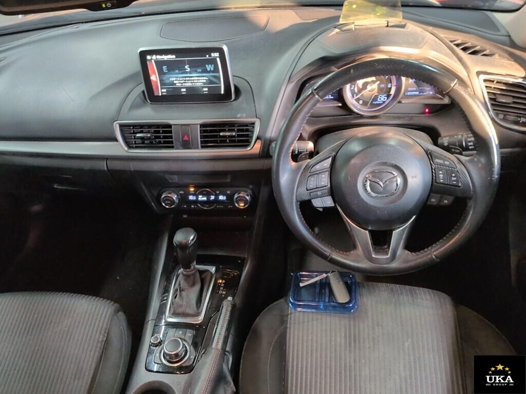 2014 Mazda Axela