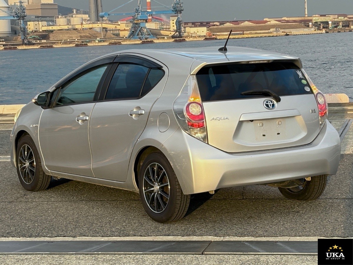 2013 Toyota Aqua
