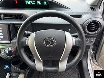 2013 Toyota Aqua - Thumbnail