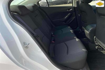 2014 Mazda Axela - Thumbnail