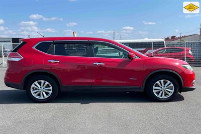 2016 Nissan X-Trail - Thumbnail